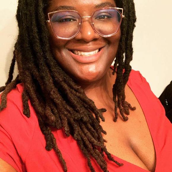 Meet your Posher, Savannah - Picture 1 of 1